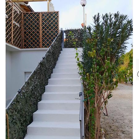 Corte Veneta Castelnuovo del Garda Bagian luar foto